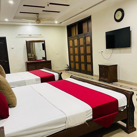 Hotel Clifton Inn Karaçi Dış mekan fotoğraf