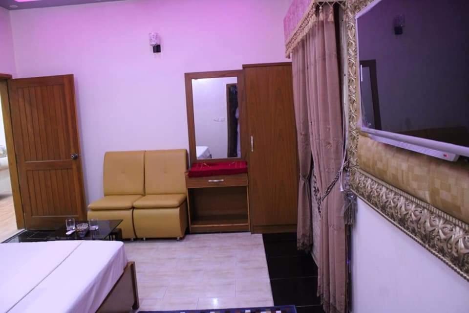 Hotel Clifton Inn Karaçi Dış mekan fotoğraf